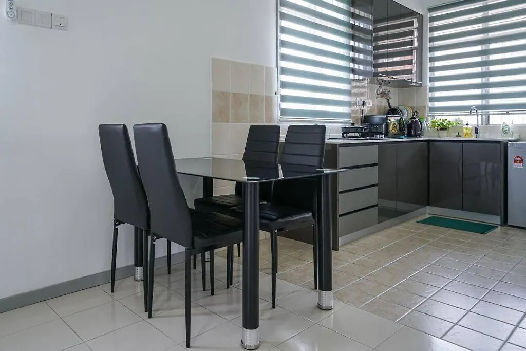 Jovial Modern Stylish Townhouse 8Pax - Bm Icon City Bukit Mertajam Malaysia